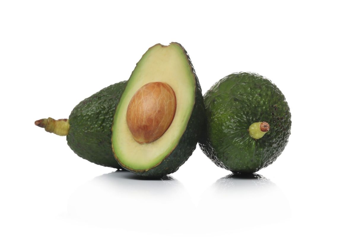 Potongan buah alpukat