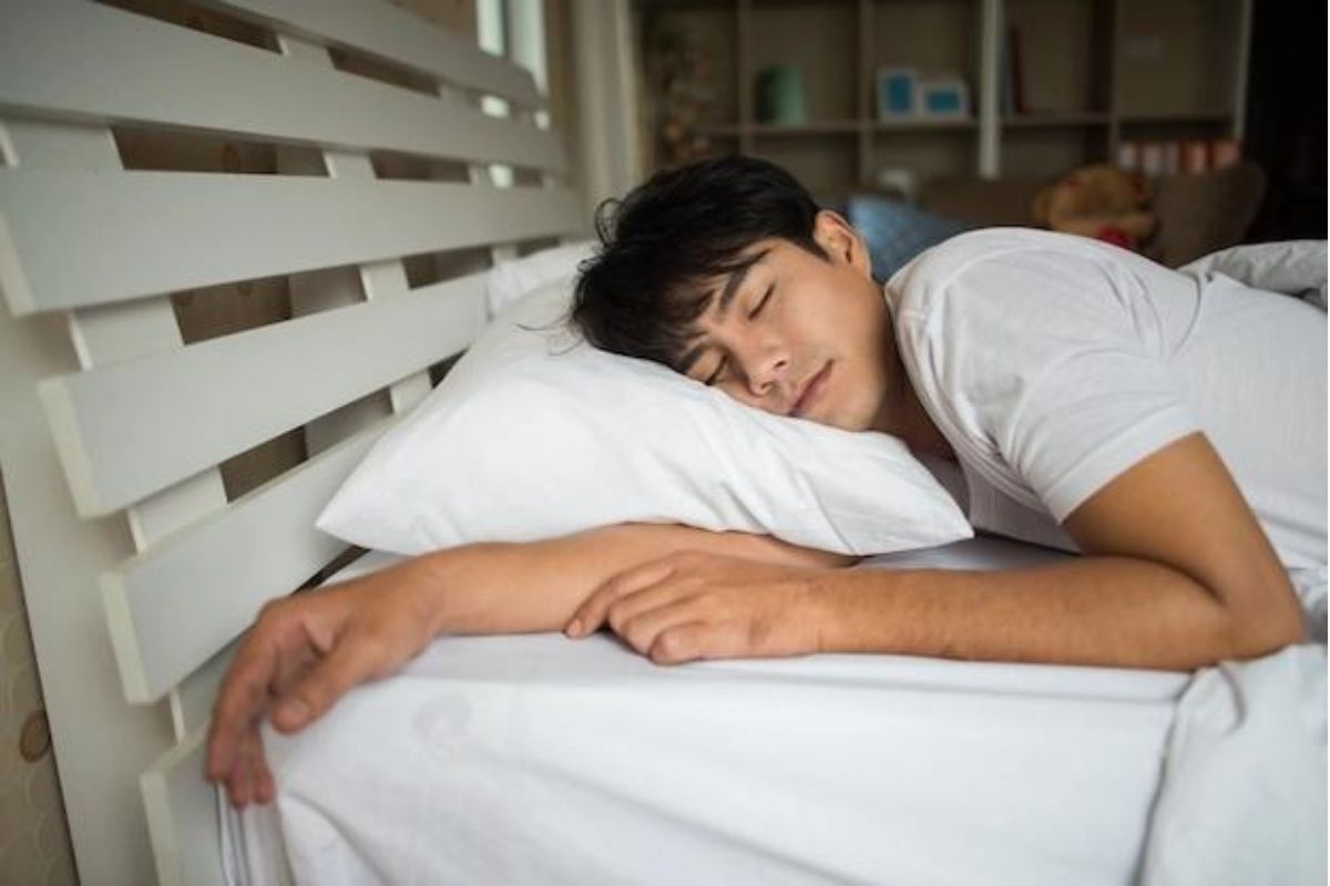 orang yang tidur nyenyak